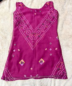 Bandhni Short Kurti /top