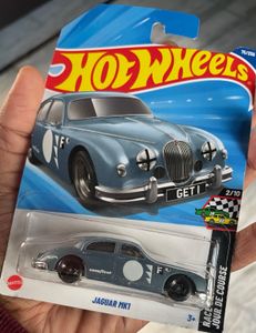 Hot Wheels Jaguar MK1