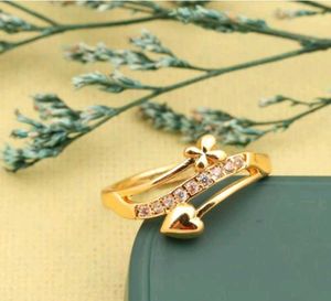 Charming Gold-Plated Ring with Heart & Flower
