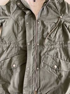 🚨Price Drop🚨H&amp;M Olive Green Hooded Jacket