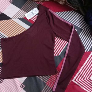 M size One-Shoulder Long-Sleeve gymwear  Top