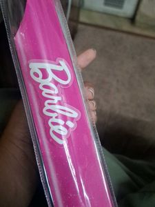 Barbie Doll - Fashionable Playtime Fun