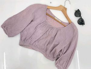 Chic Lavender Cropped Puff Sleeve Top