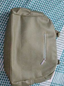 New Hand bag at very low price