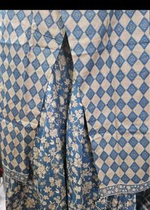 Elegant Blue Floral Kurta set