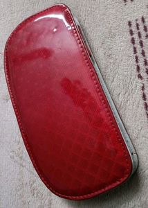 Red Clutch