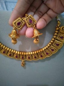 Elegant Gold Necklace with Earrings Set