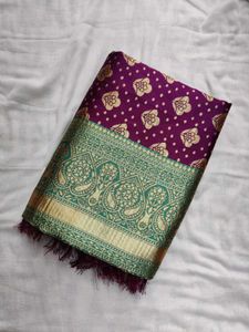 Exquisite Banarasi Inspired Silk Blend Saree