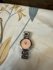 Elegant DRESSBERRY Watch