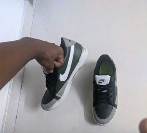 Nike Sneakers