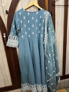 pakistani Blue Embroidered Kurta Set with Dupatta