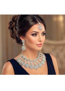 Exquisite Emerald &amp; Diamond Jewellery Set