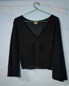 Chic Black Textured V-Neck Top