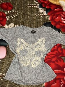 IZZUE Grey Graphic Tee