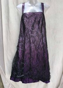 11J6. Elegant Purple Party Dress