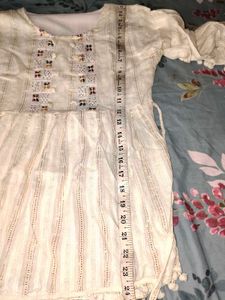 Elegant White Kurta with Pom-Pom Trim
