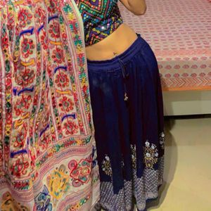 💙Navy Blue Boho Flowy Skirt