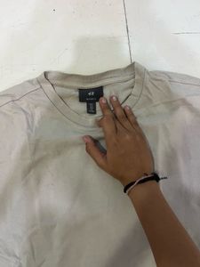 H&amp;M Minimalist Tee - Size Medium