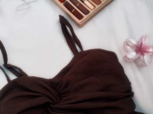 Brown Textured Twist Front Top 🏆