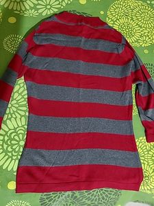 Red And Grey V-neck Sweatshirt