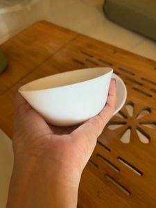 Set of 2 White Ceramic Bowls