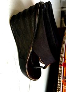 Stylish Black Wedge Sandals