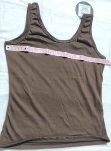 ✨Clovia Round Neck Camisole✨