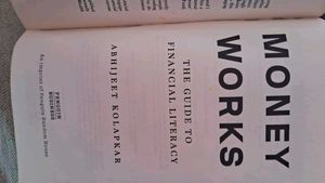 4 books combo