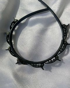 Black Hairband with Clips
