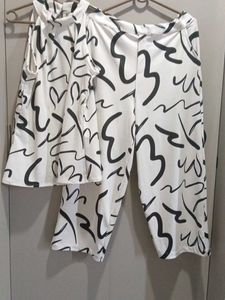 Stylish Abstract Print Co-ord Set