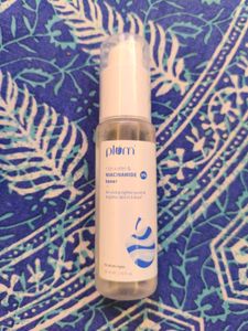 Hydrating Face Serum Bottle