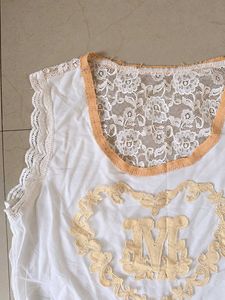 Chic Lace Trimmed Embroidered Tank Top
