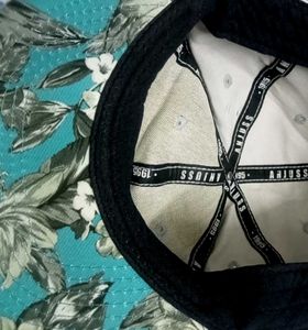 ✨💯 ORIGINAL IMPORTED FLORAL PRINT CAP ✨💯