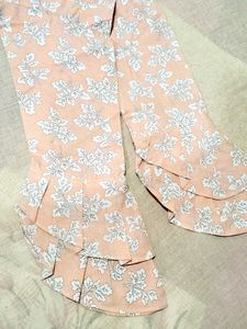 🎀 Elegant Peach Floral Gown 😍