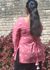 Elegant Pink Kurta with White Embroidery
