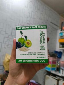 Organic Harvest Face Serum