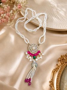 Elegant Pearl &amp; Kundan Necklace