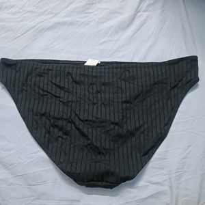 Black ⚛️Ribbed Briefs