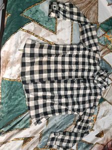 women  Black & White Checkered Shirt