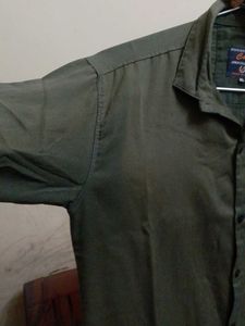 Men's Classic Olive Green Button-Up Shirt