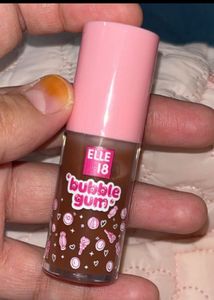Elle 18 Bubble Gum Lip Gloss