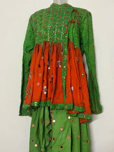 NAVRATRI keryu Embroidered Kurta Set with