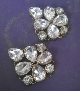 Sparkling Rhinestone Brooch Set