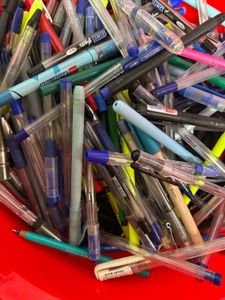 300+ Assorted used Pens