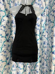 Chic Black Lace Trim Halter Dress