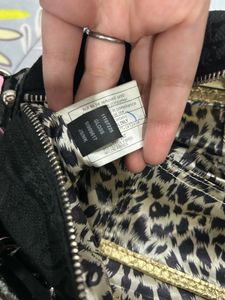 RARE Vintage Guess Black Y2k Shoulder Bag