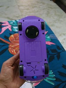 Rotating Car With Light