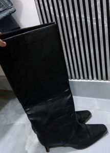 H&m elegant Black Knee-High Boots