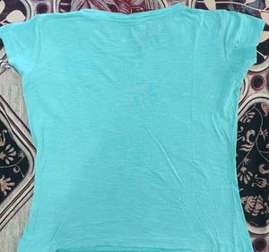 Cute Turquoise "Q. Valley" T-Shirt