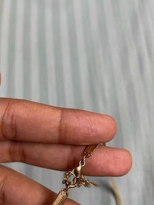 Elegant Gold Chain Necklace